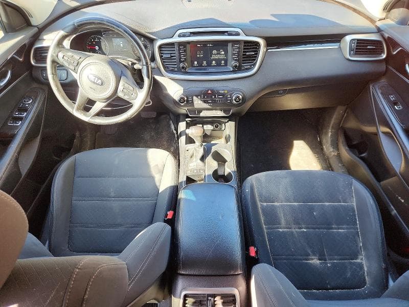 2018 KIA SORENTO LX LX 8