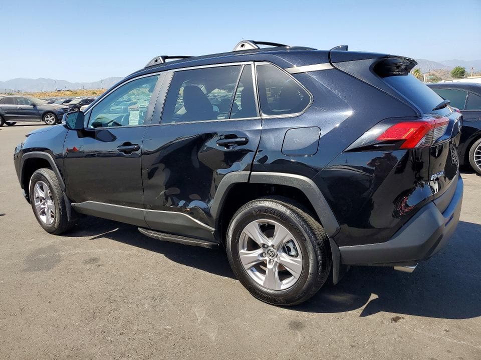2025 TOYOTA RAV4 XLE XLE 2
