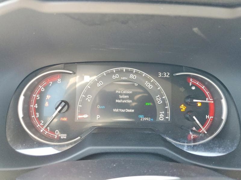 2025 TOYOTA RAV4 XLE XLE 9