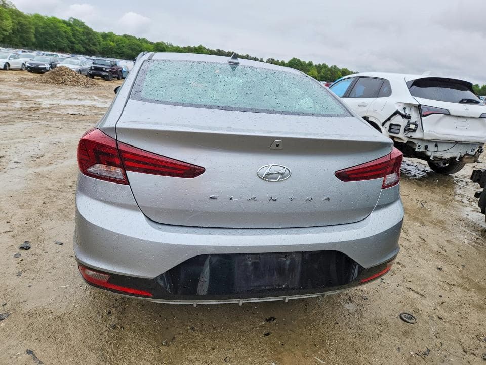 2020 HYUNDAI ELANTRA SEL 6