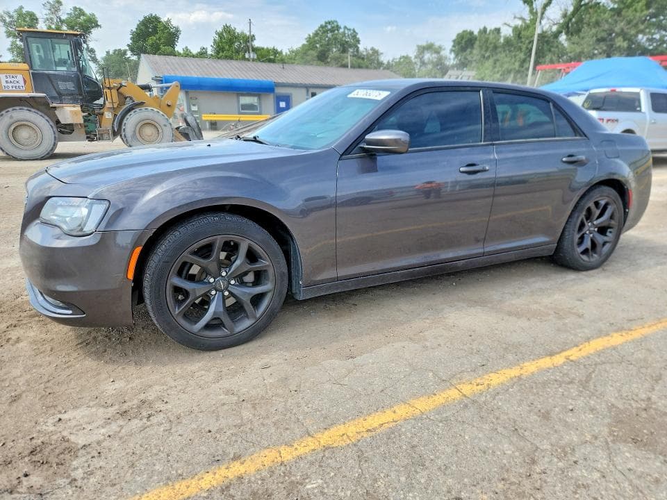 2019 CHRYSLER 300 S - 1