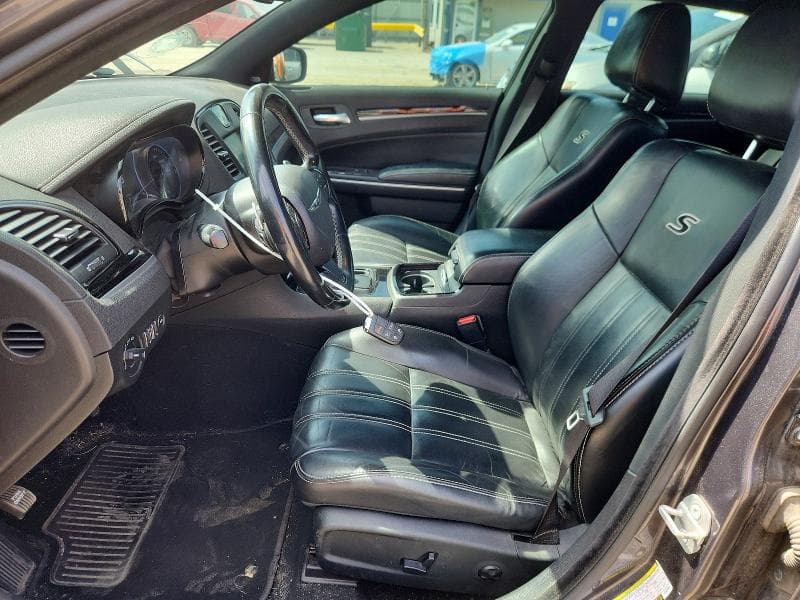 2019 CHRYSLER 300 S 7