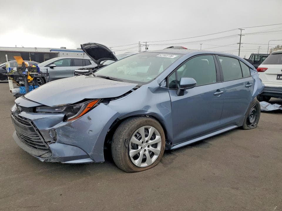 2026 TOYOTA COROLLA 1