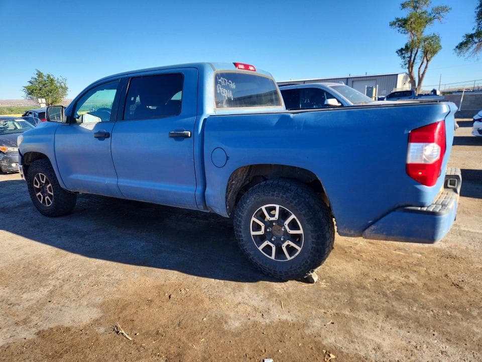 2017 TOYOTA TUNDRA SR5 2