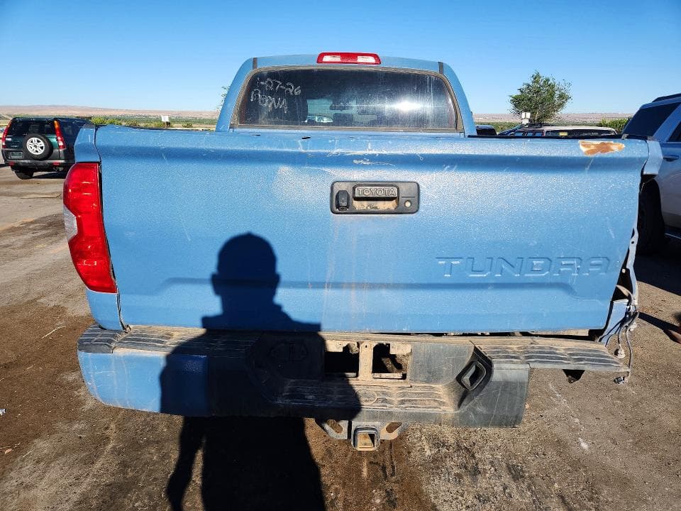 2017 TOYOTA TUNDRA SR5 6