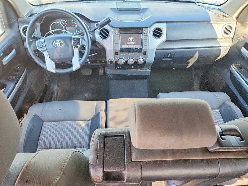 2017 TOYOTA TUNDRA SR5 8