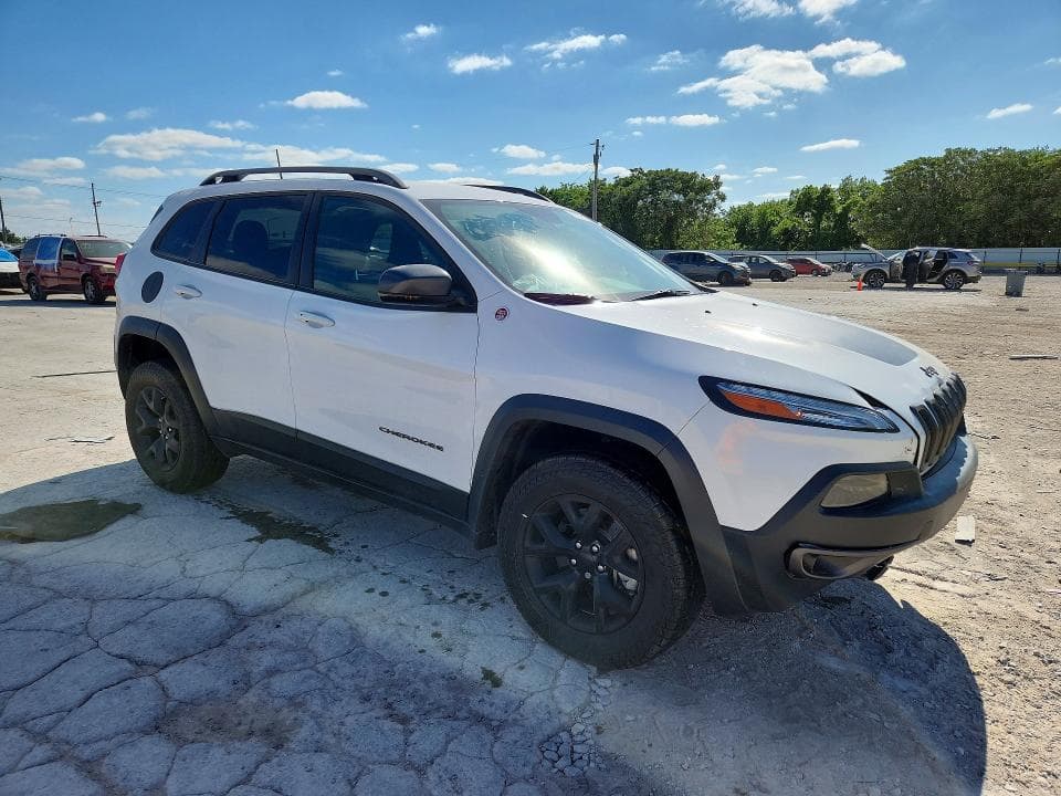 2017 JEEP CHEROKEE TRAILHAWK 4