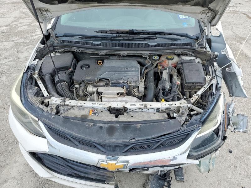 2019 CHEVROLET CRUZE LT 11