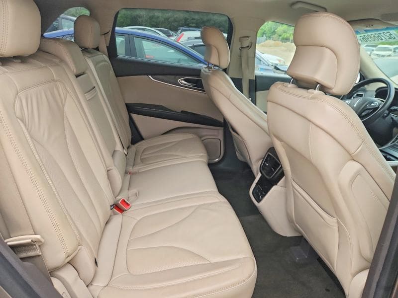 2016 LINCOLN MKX SELECT 11