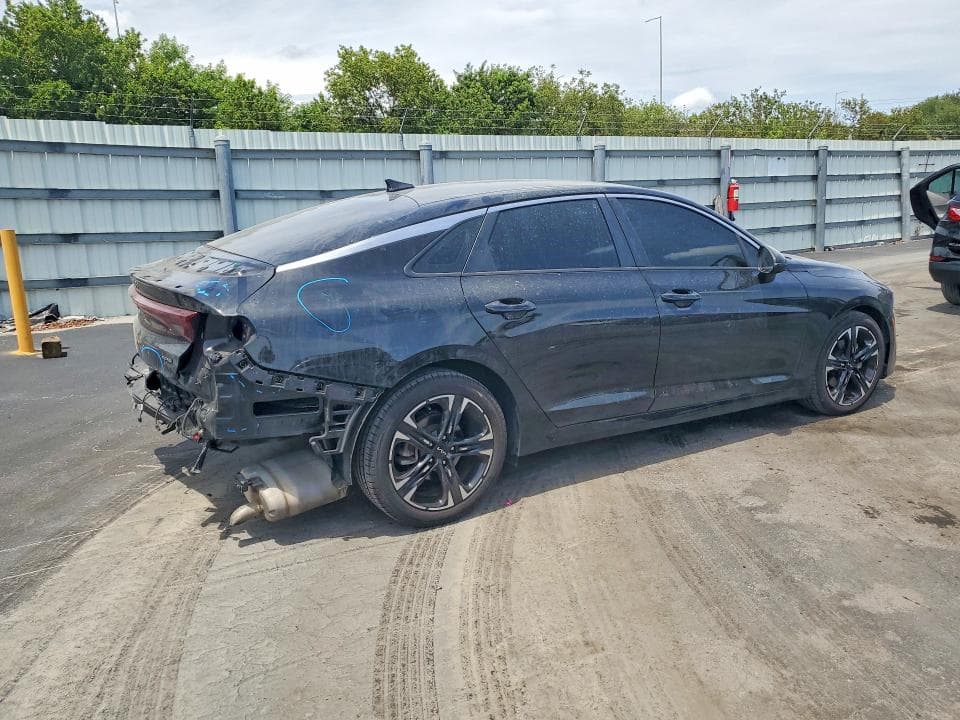 2022 KIA K5 GT LINE 3