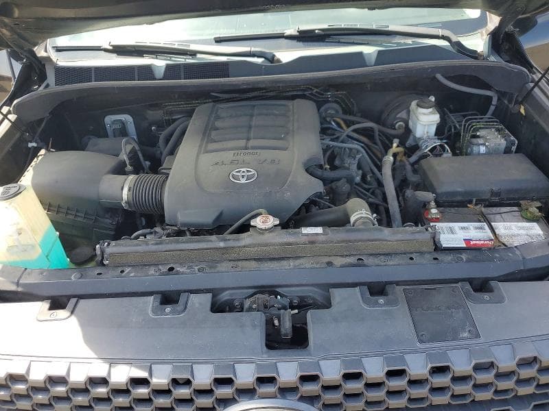 2019 TOYOTA TUNDRA CREWMAX SR5 11