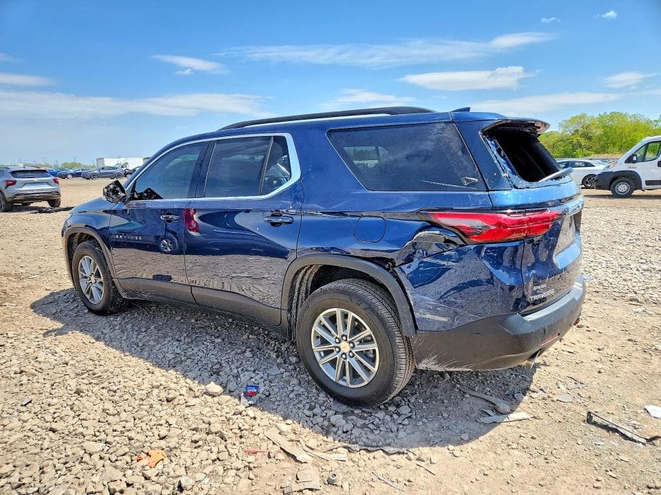 2023 CHEVROLET TRAVERSE LT 2