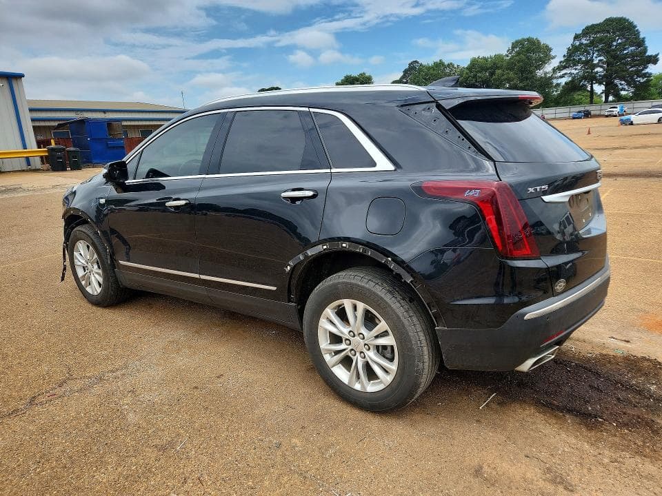 2021 CADILLAC XT5 LUXURY 2