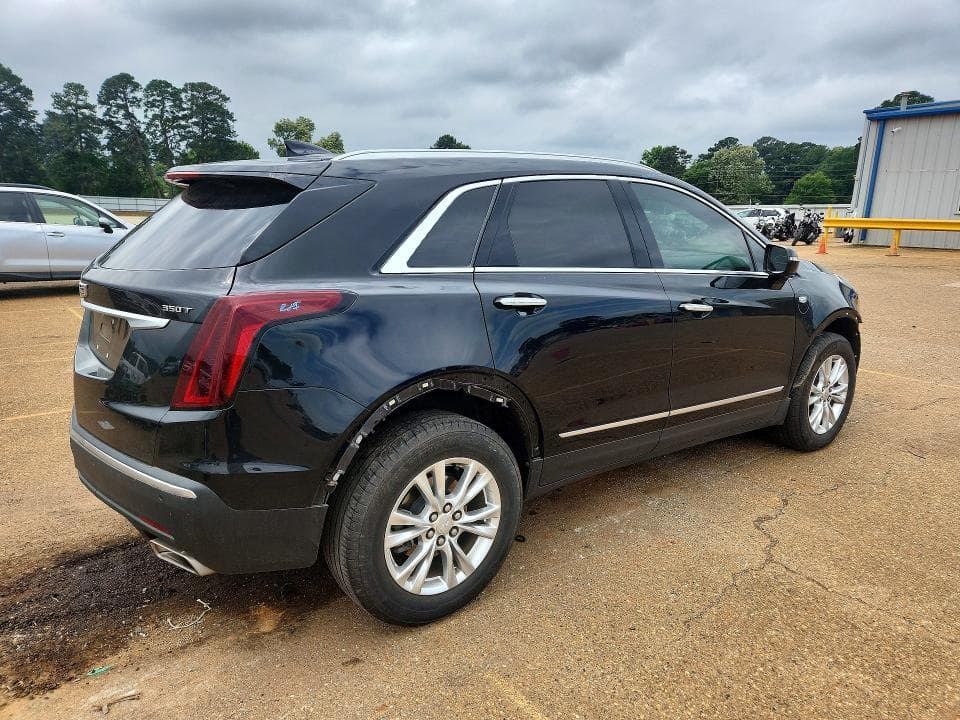 2021 CADILLAC XT5 LUXURY 3