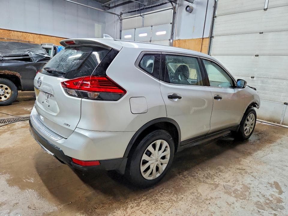 2017 NISSAN ROGUE S 3