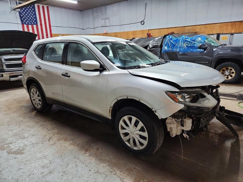 2017 NISSAN ROGUE S 4