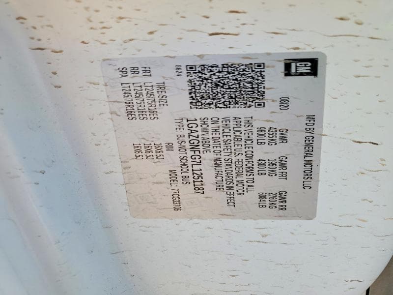 2020 CHEVROLET EXPRESS G3500 LS 6.0L V8 PASSENGER LS 11
