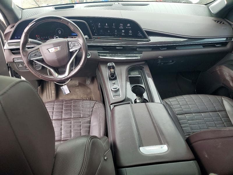 2021 CADILLAC ESCALADE P 8