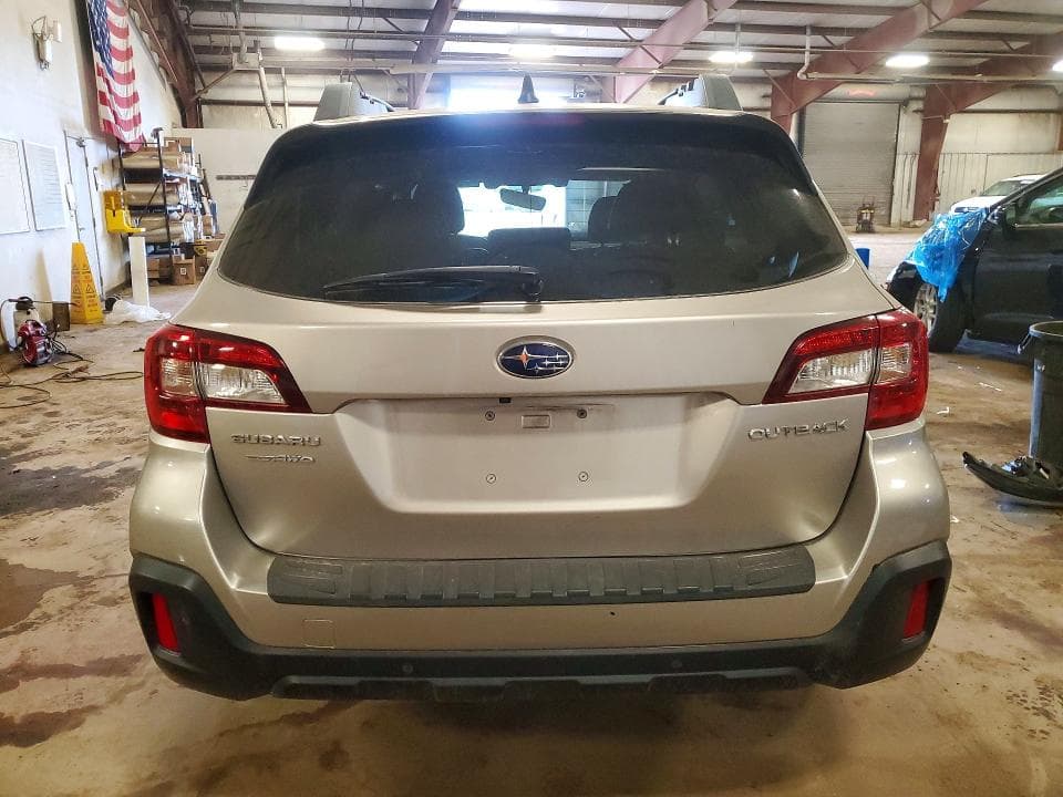 2018 SUBARU OUTBACK 2.5I LIMITED 6