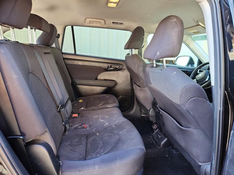 2021 TOYOTA HIGHLANDER L L 11
