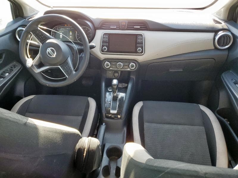 2020 NISSAN VERSA SV 8