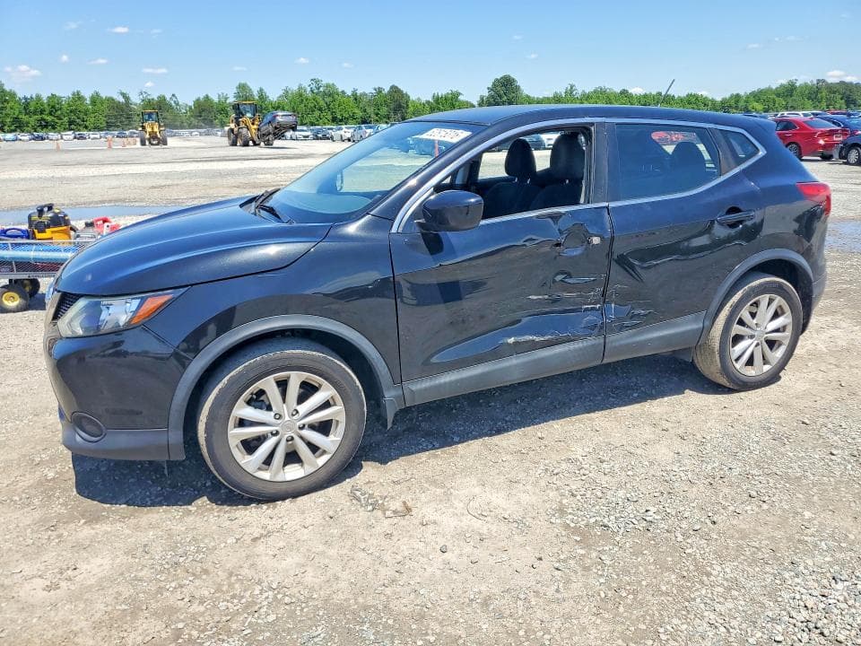 2017 NISSAN ROGUE SPORT S - 1
