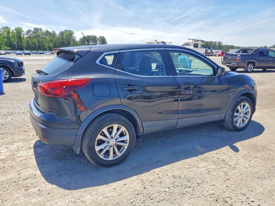 2017 NISSAN ROGUE SPORT S 3