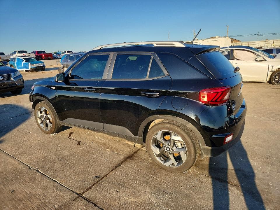 2024 HYUNDAI VENUE SEL 2