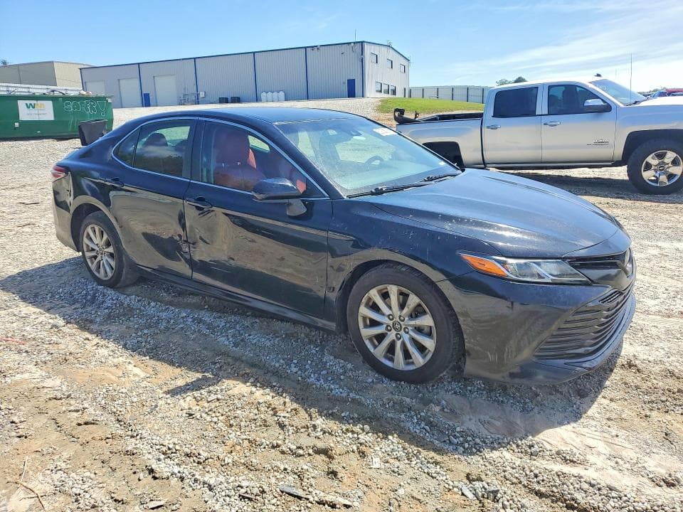 2018 TOYOTA CAMRY LE LE 4