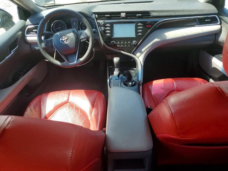 2018 TOYOTA CAMRY LE LE 8