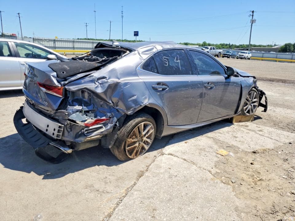 2018 LEXUS IS 300 3