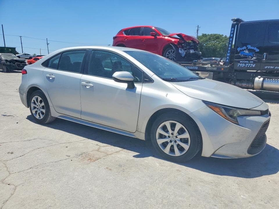 2020 TOYOTA COROLLA LE 4