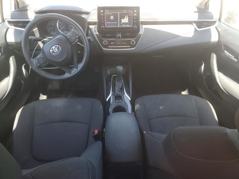 2020 TOYOTA COROLLA LE 8