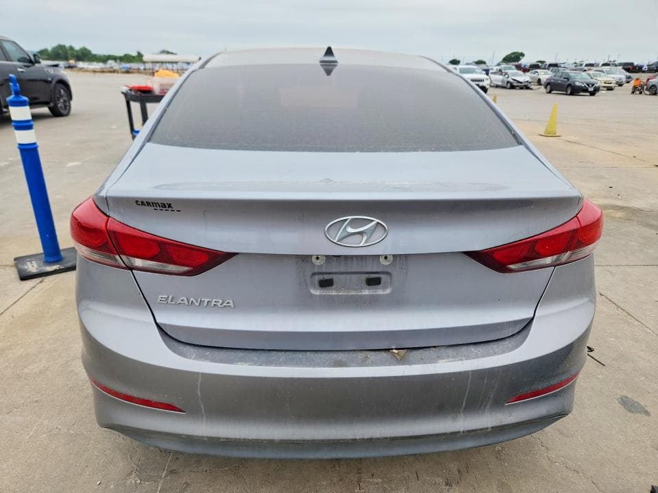 2017 HYUNDAI ELANTRA SE SE 6