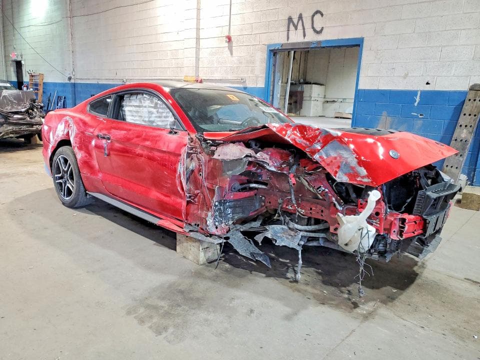 2020 FORD MUSTANG 4