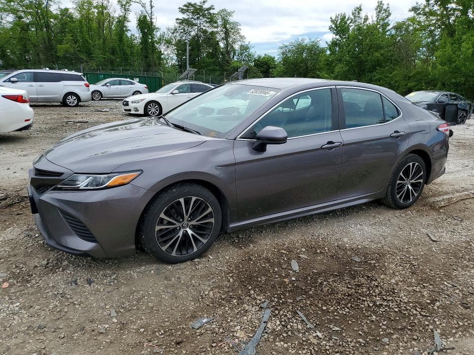 2020 TOYOTA CAMRY SE SE 2