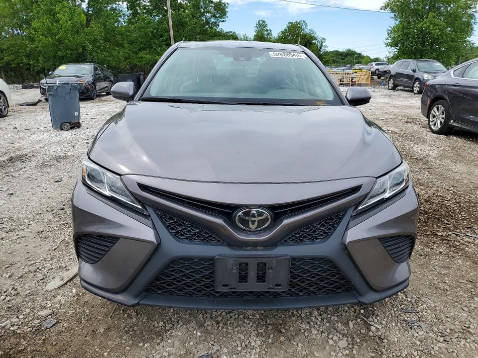 2020 TOYOTA CAMRY SE SE 6