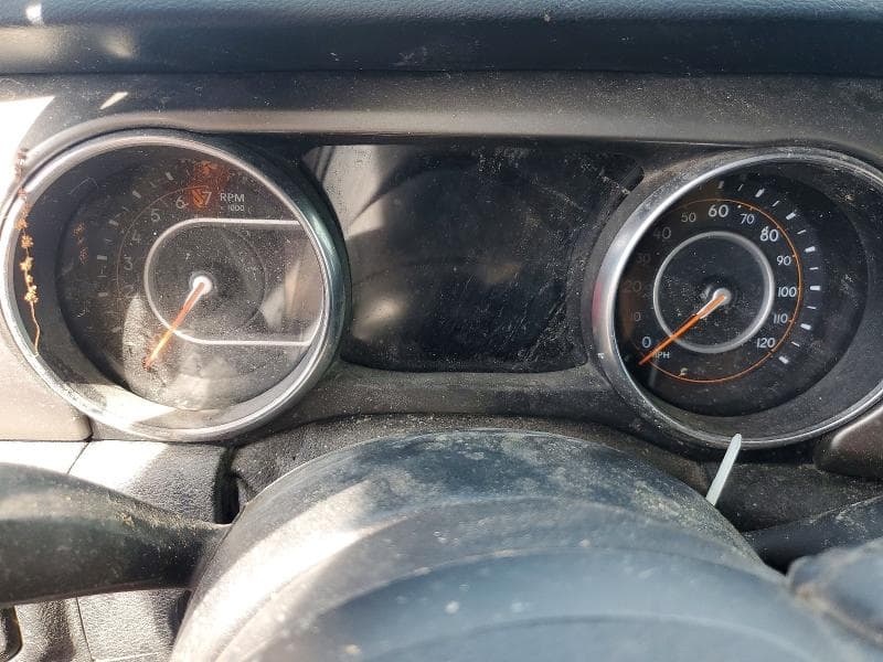 2020 JEEP GLADIATOR SPORT 9