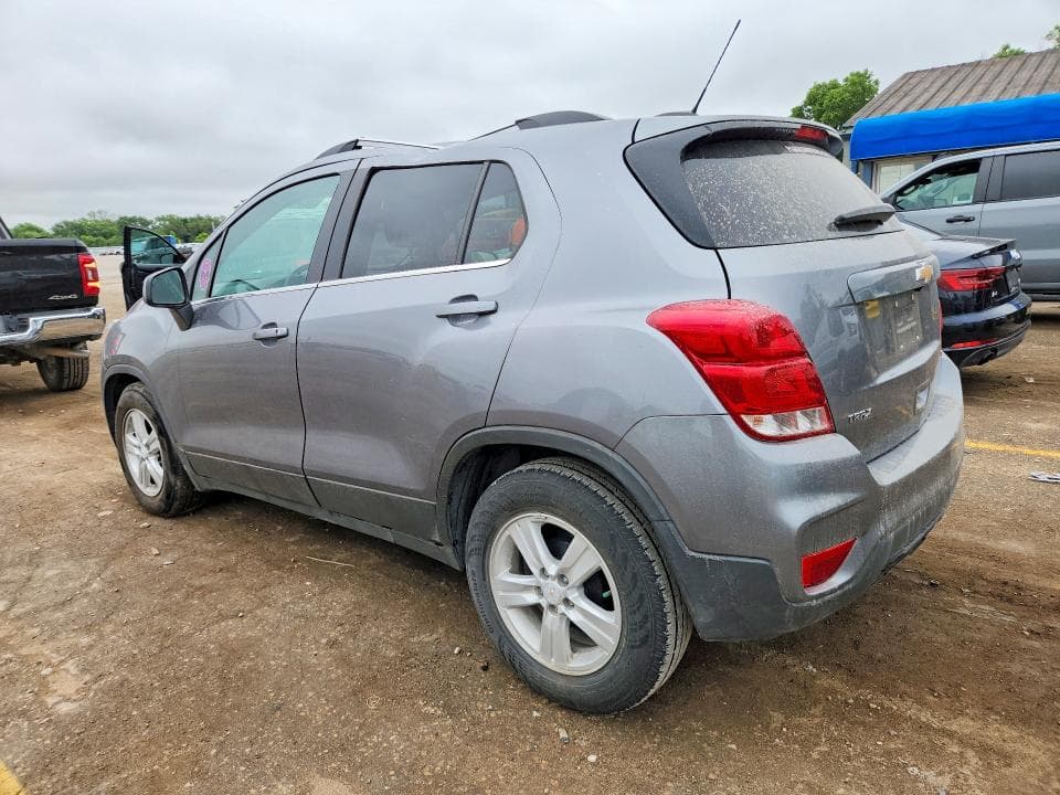 2020 CHEVROLET TRAX 1LT 2