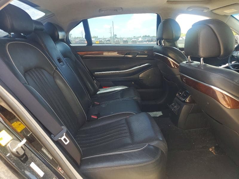 2017 GENESIS G90 PREMIUM 10