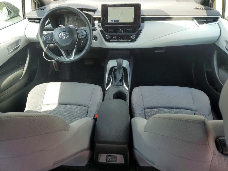 2026 TOYOTA COROLLA SE 8