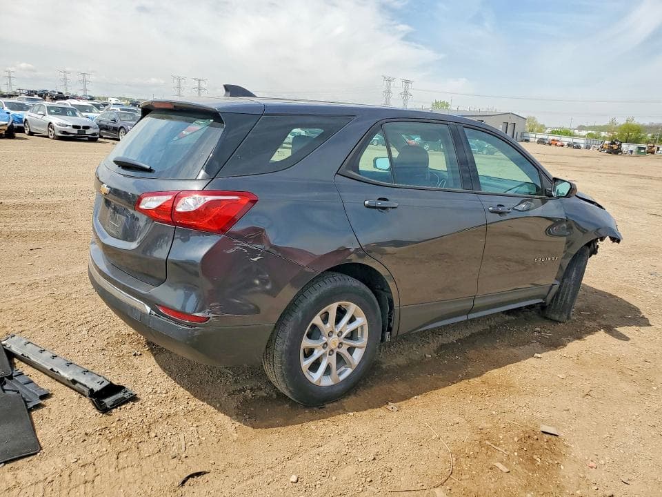2018 CHEVROLET EQUINOX LS 3