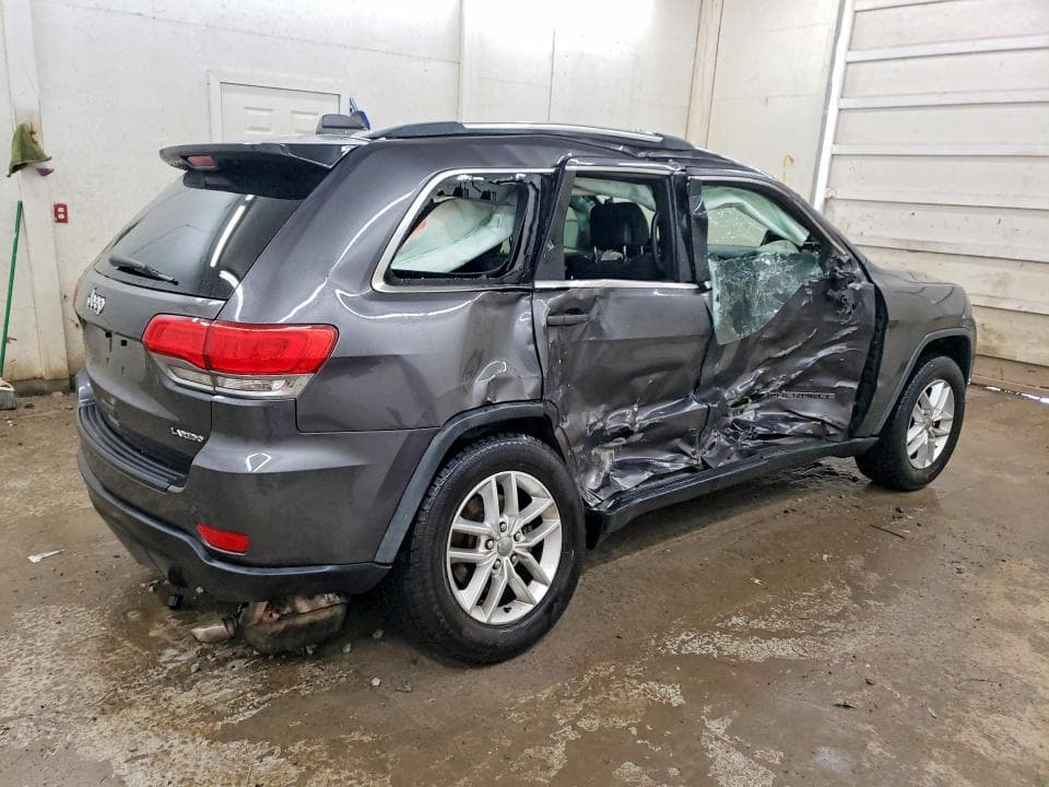 2017 JEEP GRAND CHEROKEE LAREDO 3