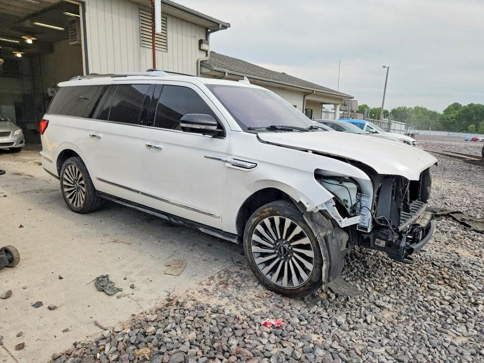 2019 LINCOLN NAVIGATOR L RESERVE 4