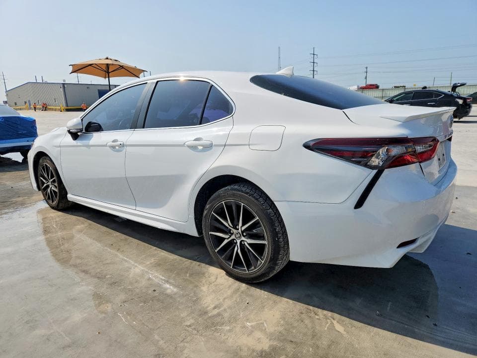 2024 TOYOTA CAMRY SE SE 2