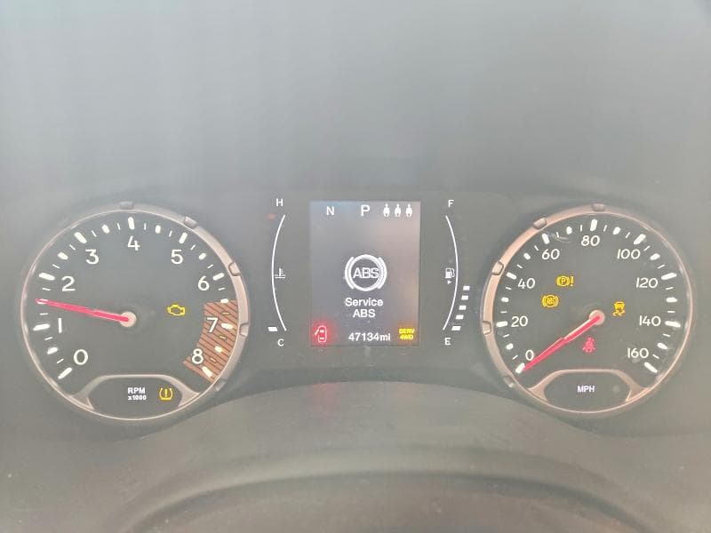 2019 JEEP RENEGADE LATITUDE 9