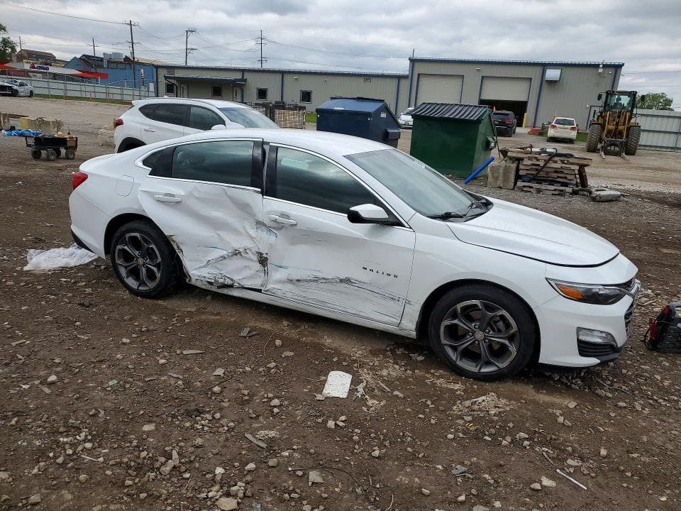 2023 CHEVROLET MALIBU LT LT 4