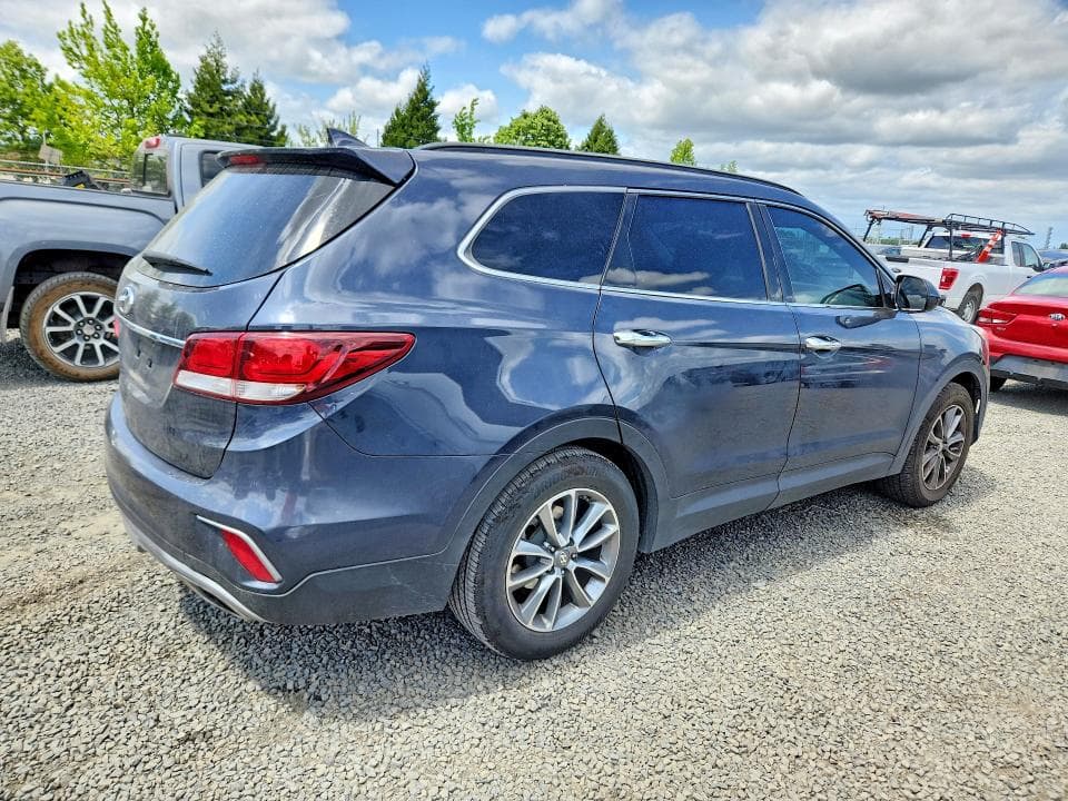 2018 HYUNDAI SANTA FE SE SE 3