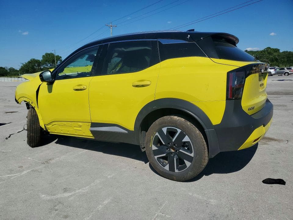 2025 NISSAN KICKS SR 2