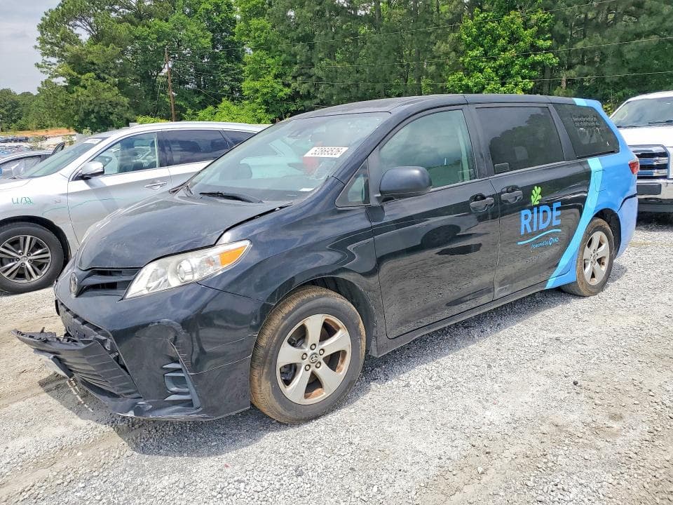 2020 TOYOTA SIENNA L L 2